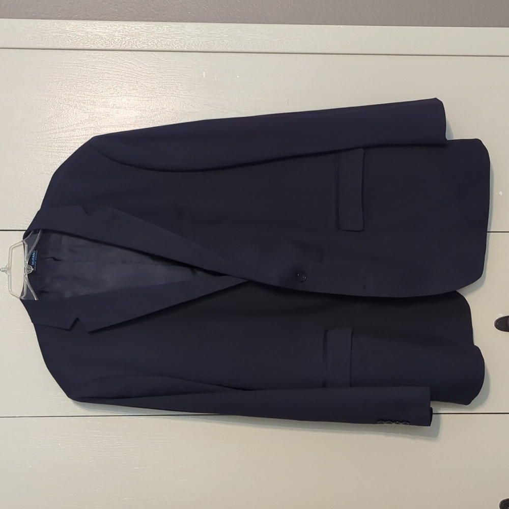 Men's dark blue suit